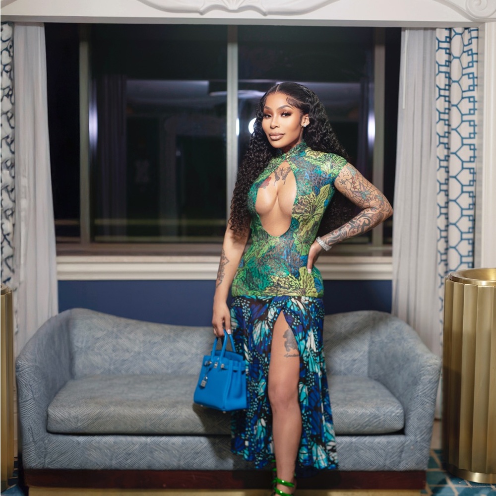 KIM SHUI LACE BUTTERFLY DRESS